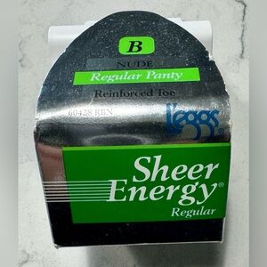 Vintage Leggs Nude Pantyhose Sheer‎ Energy Size B Reinforced Toe USA Made Nylons